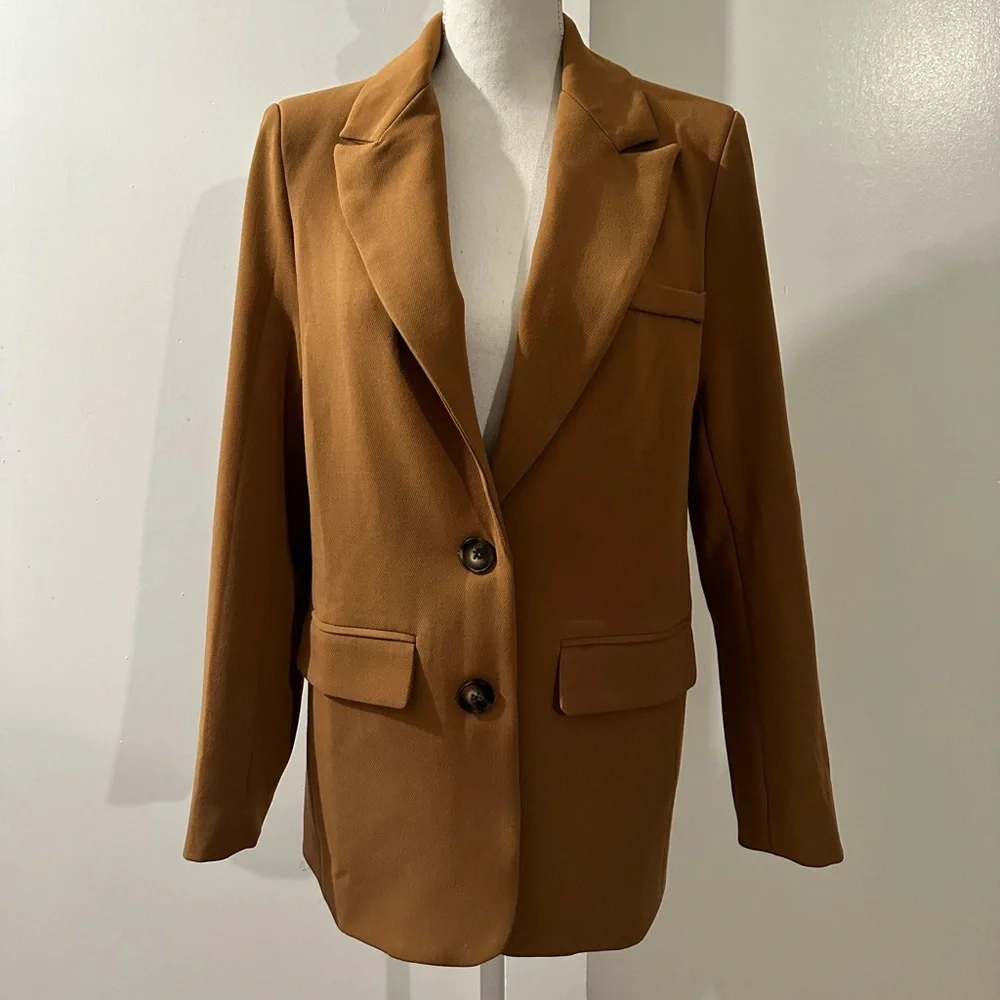 ASTR the Label Caramel Tan Boyfriend Blazer NWT Size XS - Picture 4 of 9